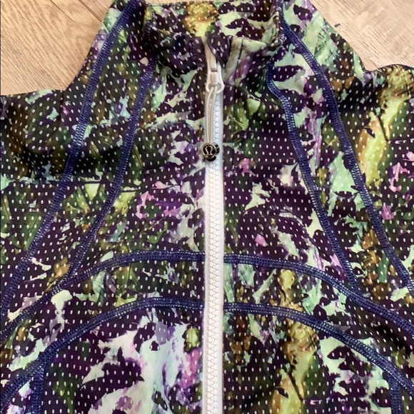 ⚡️Sale⚡️Lululemon Define Jacket 4 Floral Sport - Picture 7 of 8